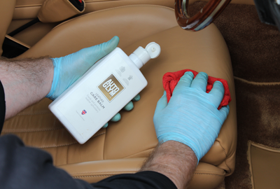 interior optional extra for leather cleaning and feeding